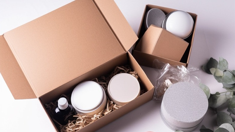 Sustainable packaging in the beauty and cosmetics industries - Packitup